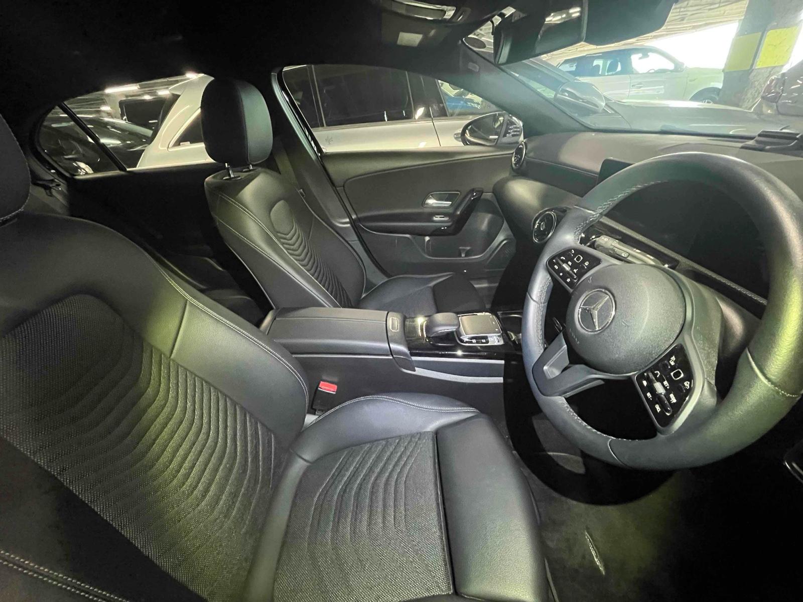 Mercedes-Benz A Class A180 NAVIGATION PKG