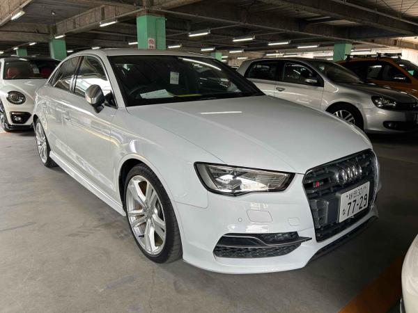 Audi S3 SEDAN 4WD 2.0