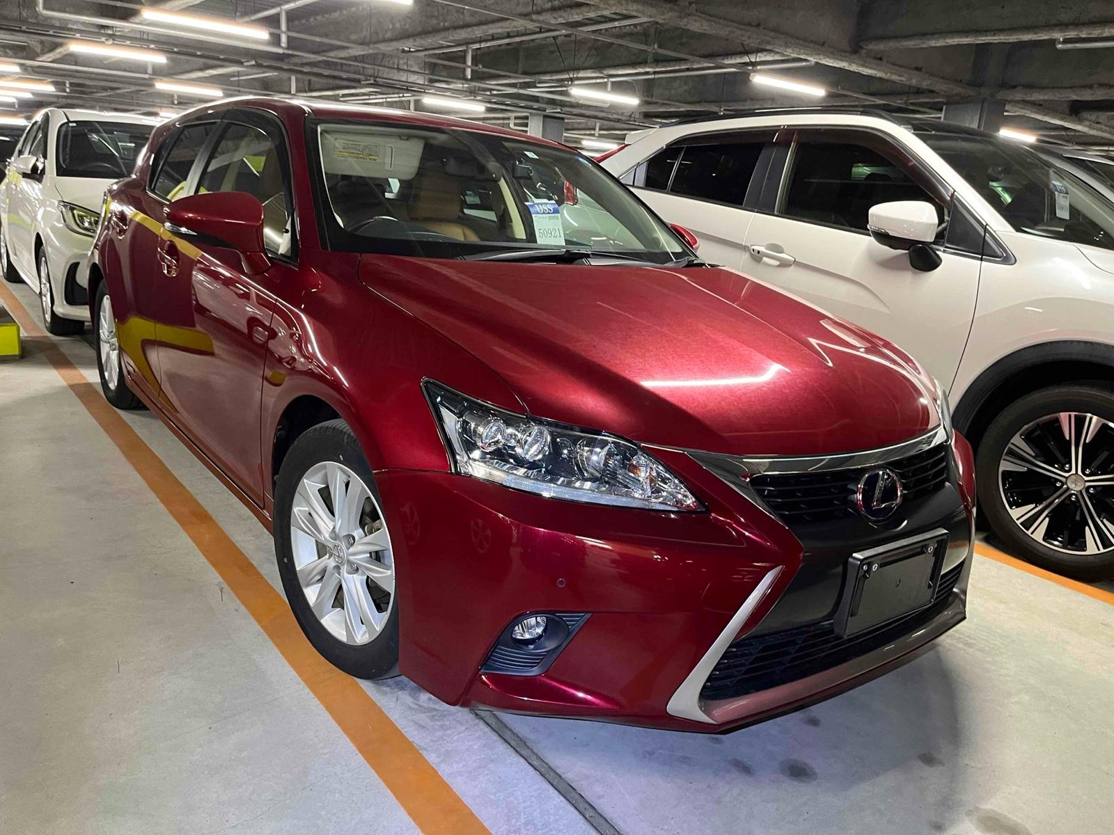 Lexus CT CT200H VERSION C