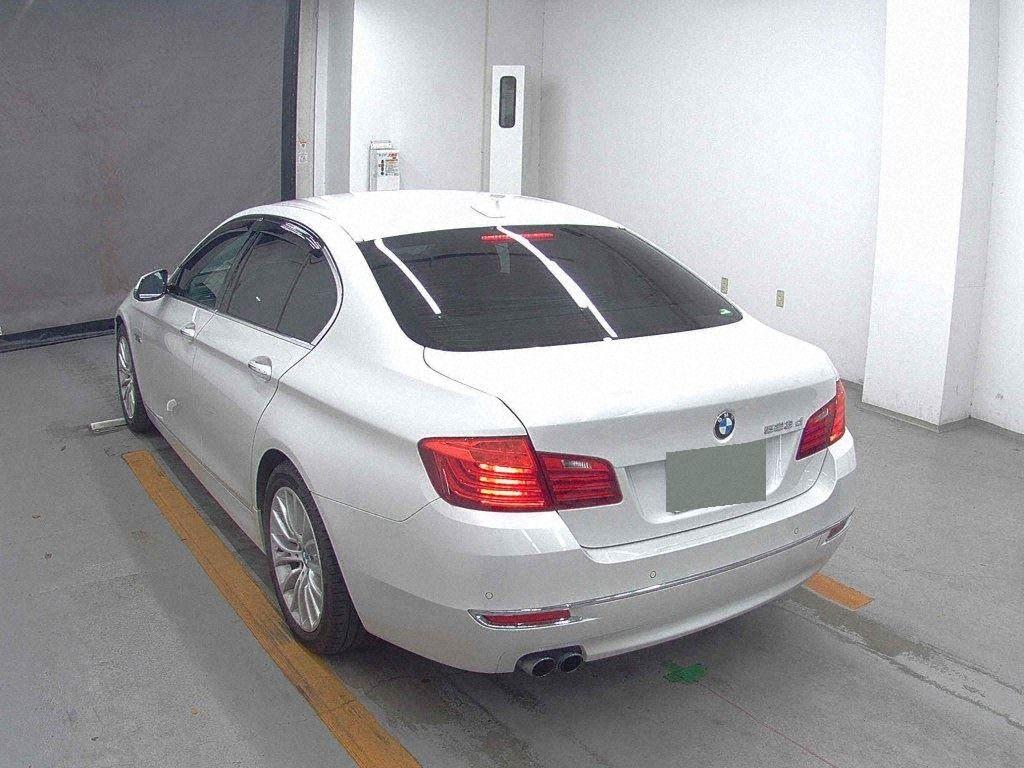 BMW 523D LUXURY 2.0