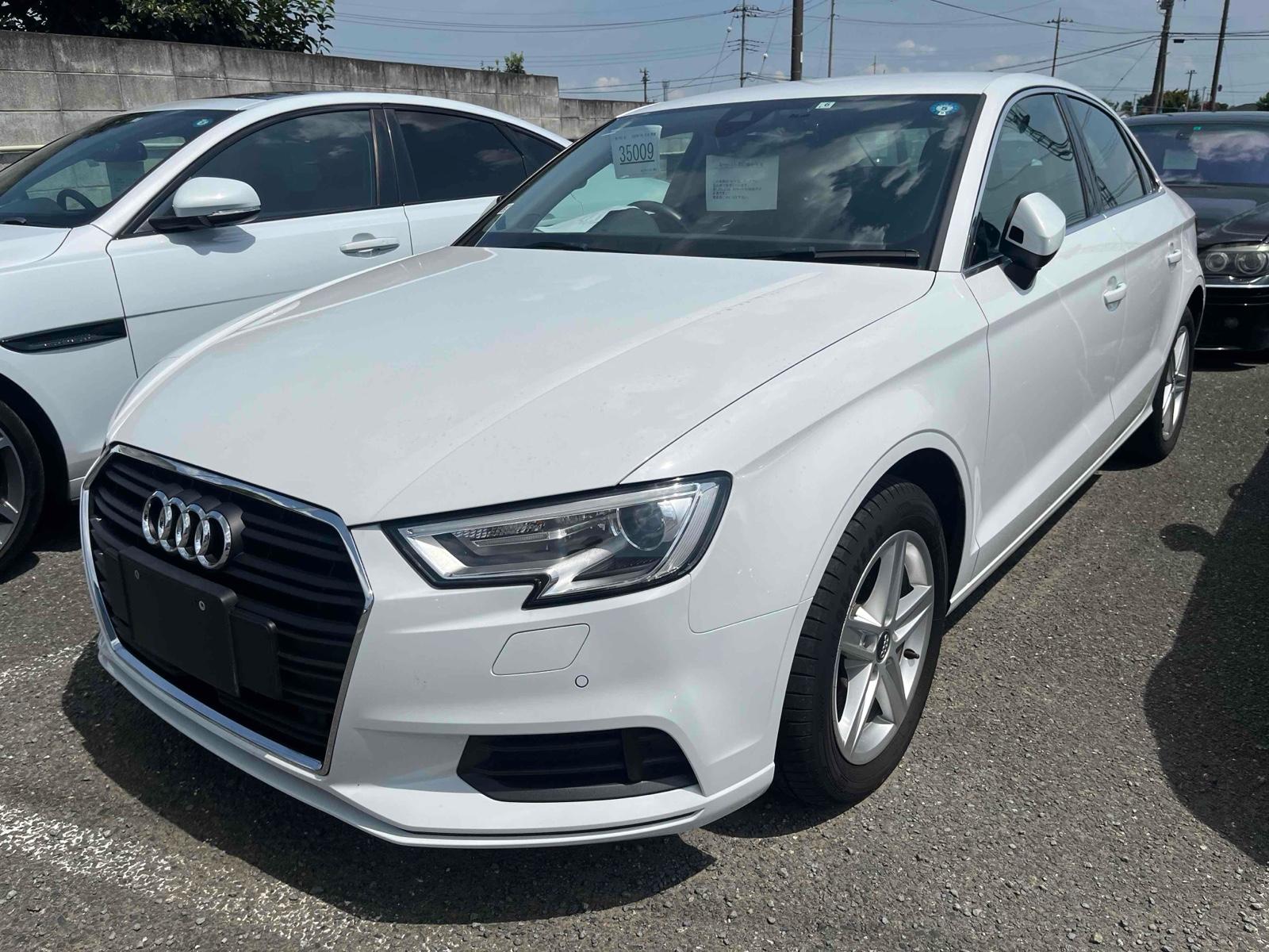 Audi A3 SEDAN 30TFSI