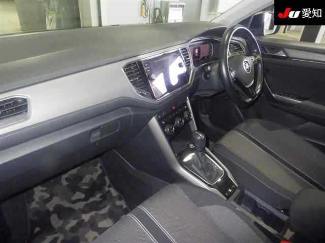 Volkswagen T-Roc TDI ｽﾀｲﾙﾃﾞｻﾞｲﾝPKG