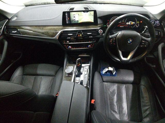 BMW 5 Series 4d 523D LUXURY