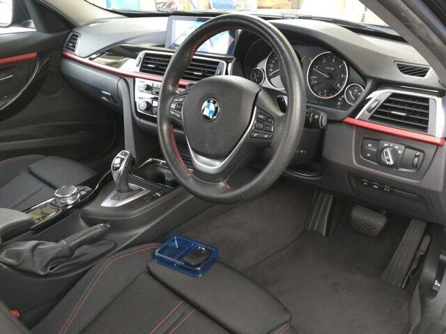 BMW 3 Series 4d 320D