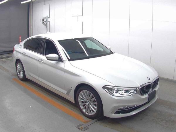 BMW 530 E LUXURY
