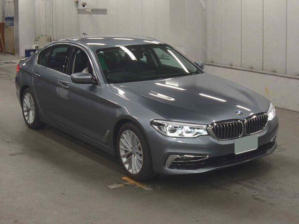 BMW 5 Series 530E RUG JIIPAF