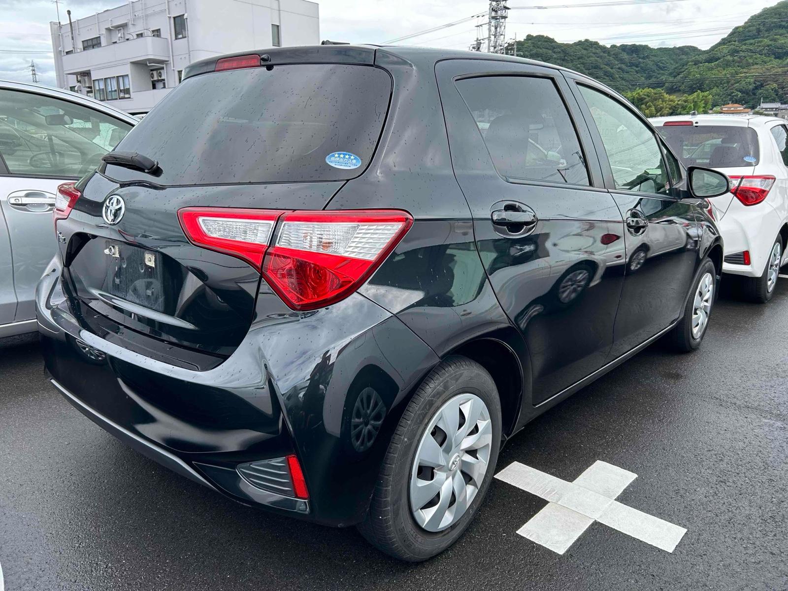 Toyota Vitz F