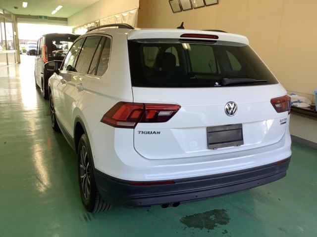 Volkswagen Tiguan 4WD TDI 4ﾓｰｼｮﾝ ｺﾝﾌｫｰﾄﾗｲﾝ