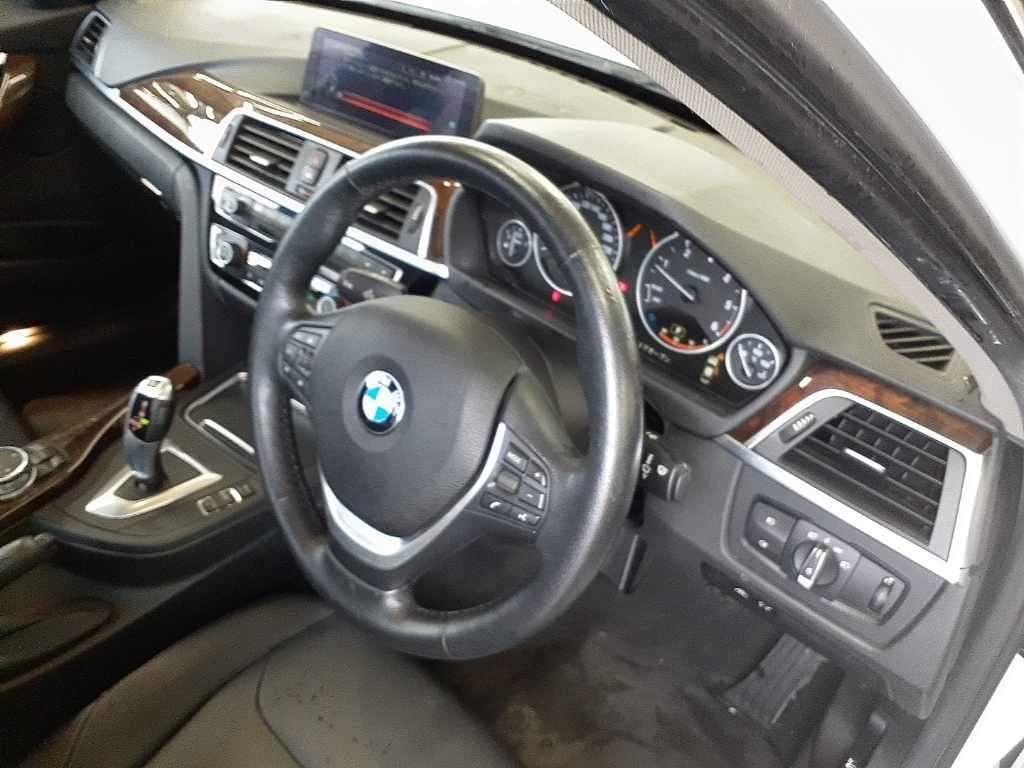 BMW 3 Series 320D LUXURY