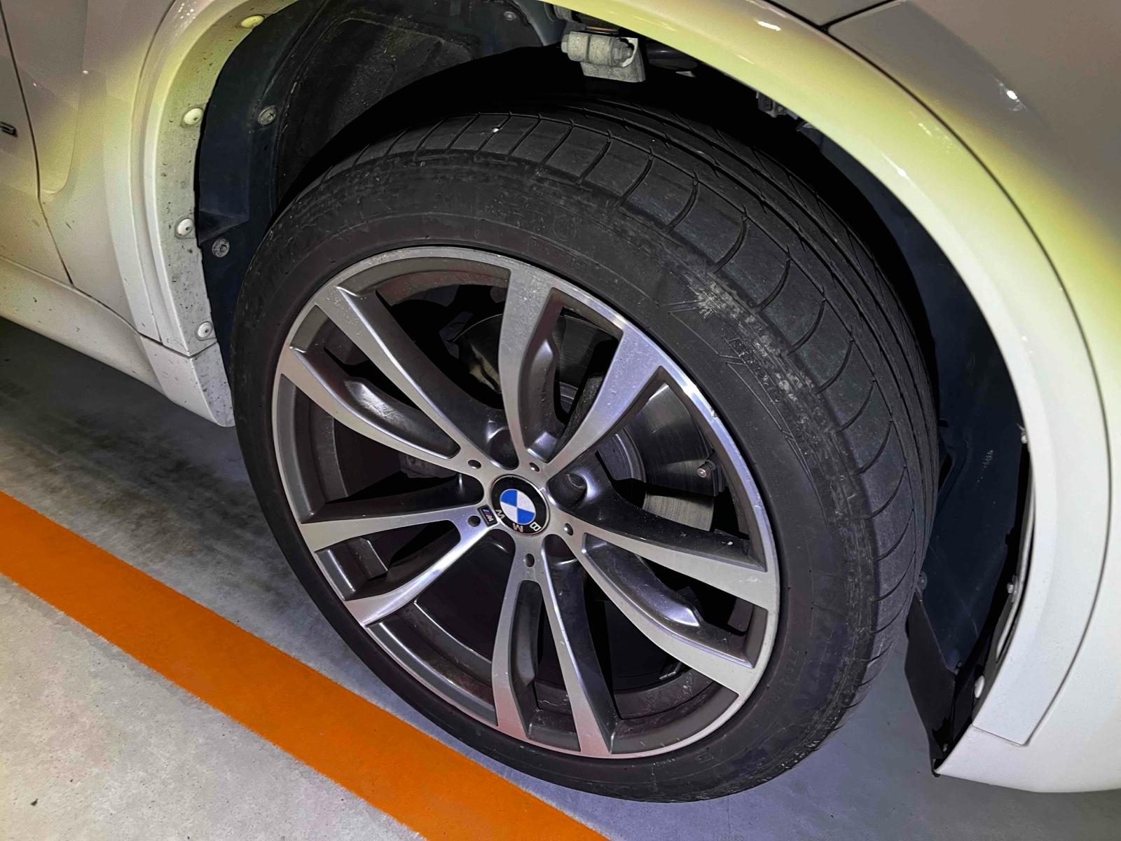 BMW X5 4WD XDRIVE 40E M-SPORT