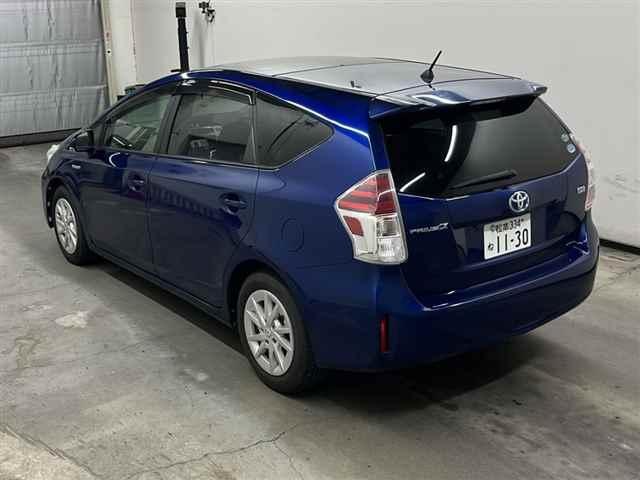 Toyota Prius ALPHA S