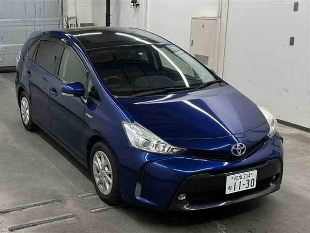 Toyota Prius ALPHA S