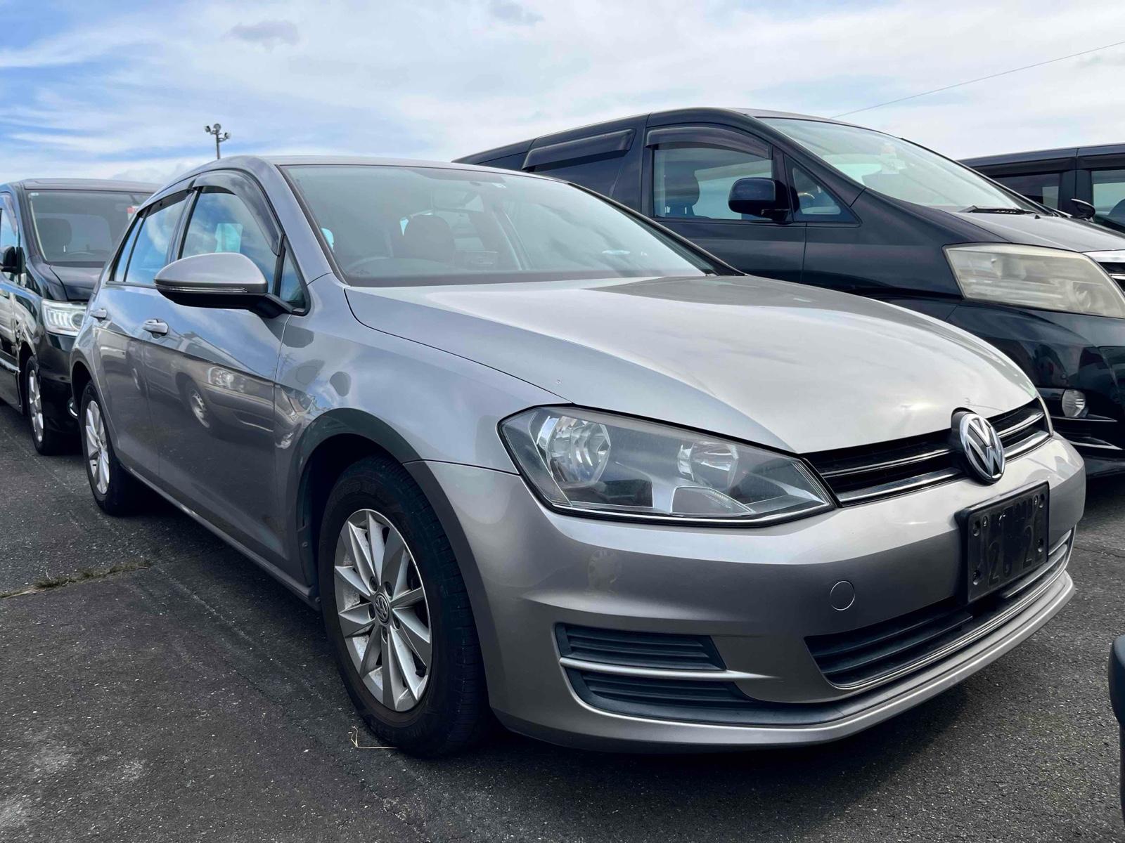 Volkswagen Golf TSITORENBMOSHON TECH