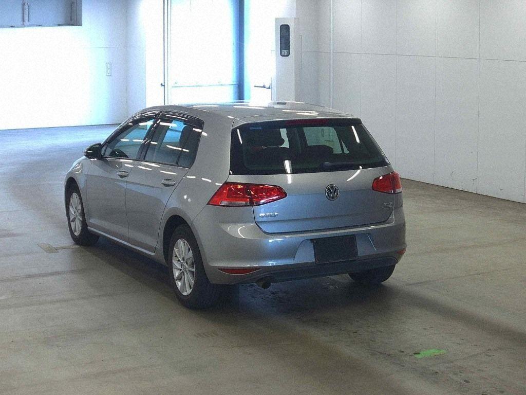 Volkswagen Golf TSITORENBMOSHON TECH