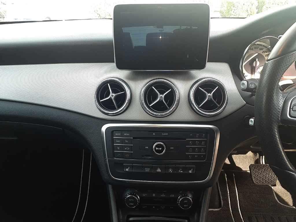 Mercedes-Benz CLA CLA180
