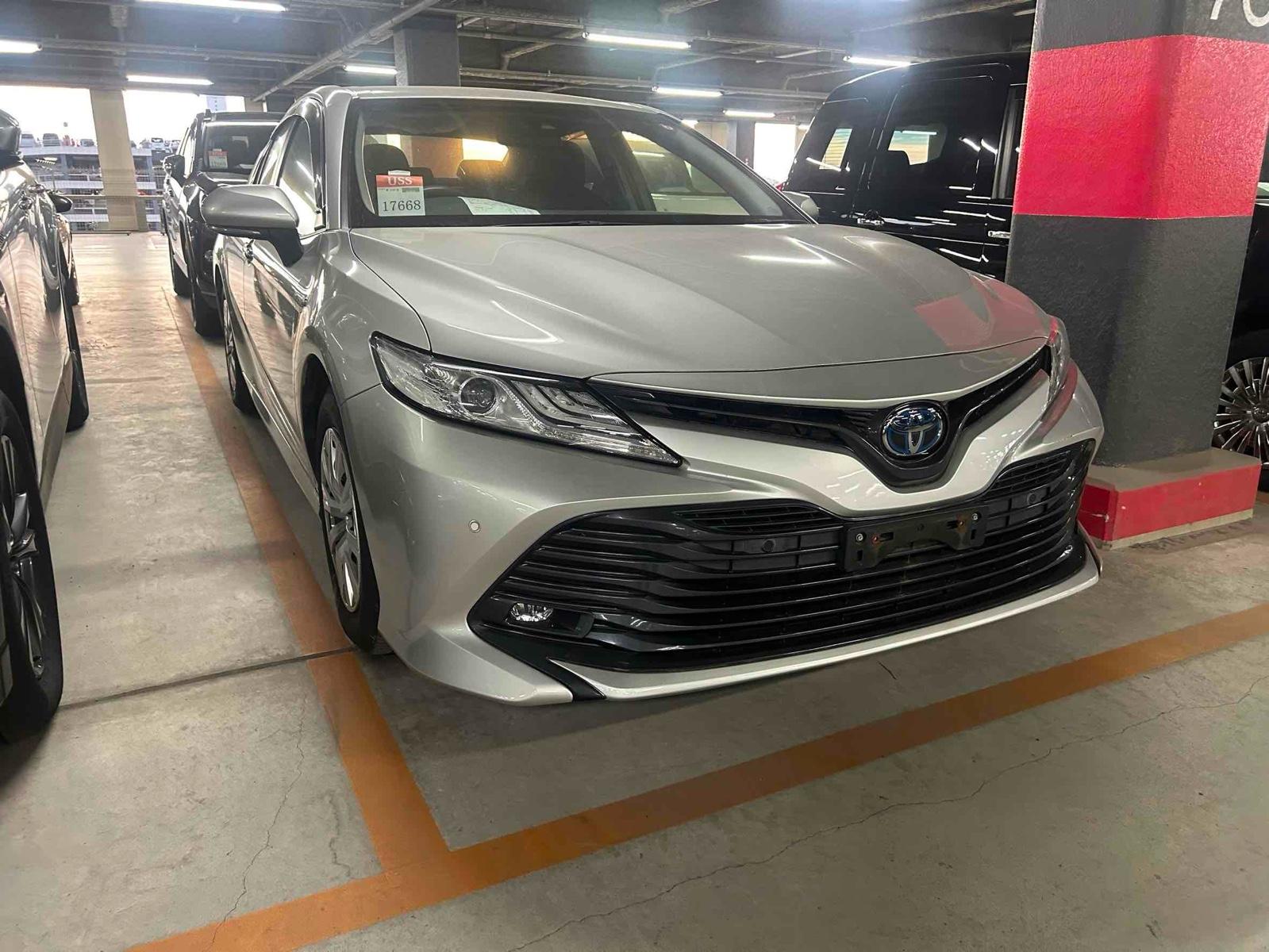 Toyota Camry X