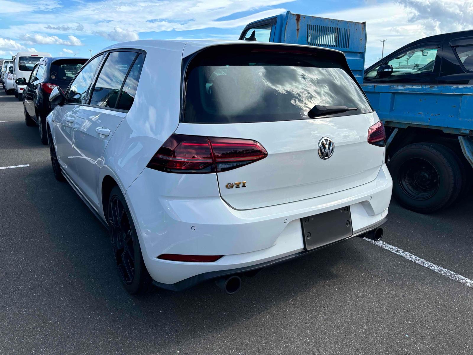 Volkswagen GOLF GTI 2.0