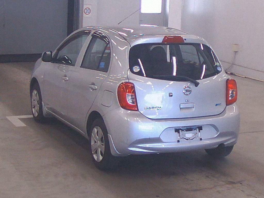 Nissan MARCH X