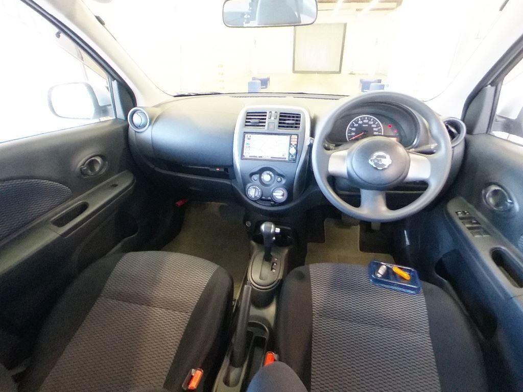 Nissan MARCH X