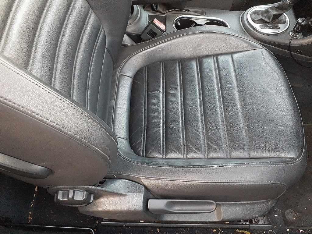 Volkswagen THE BEETLE DESIGN LEATHER PACKAGE