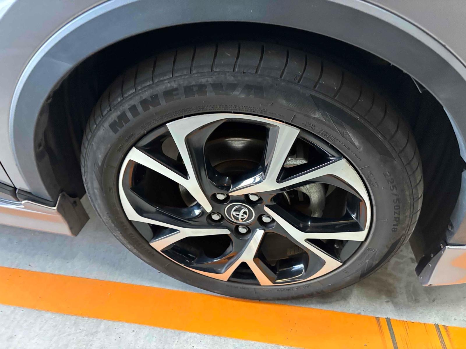 Toyota C-HR G LED EDITION