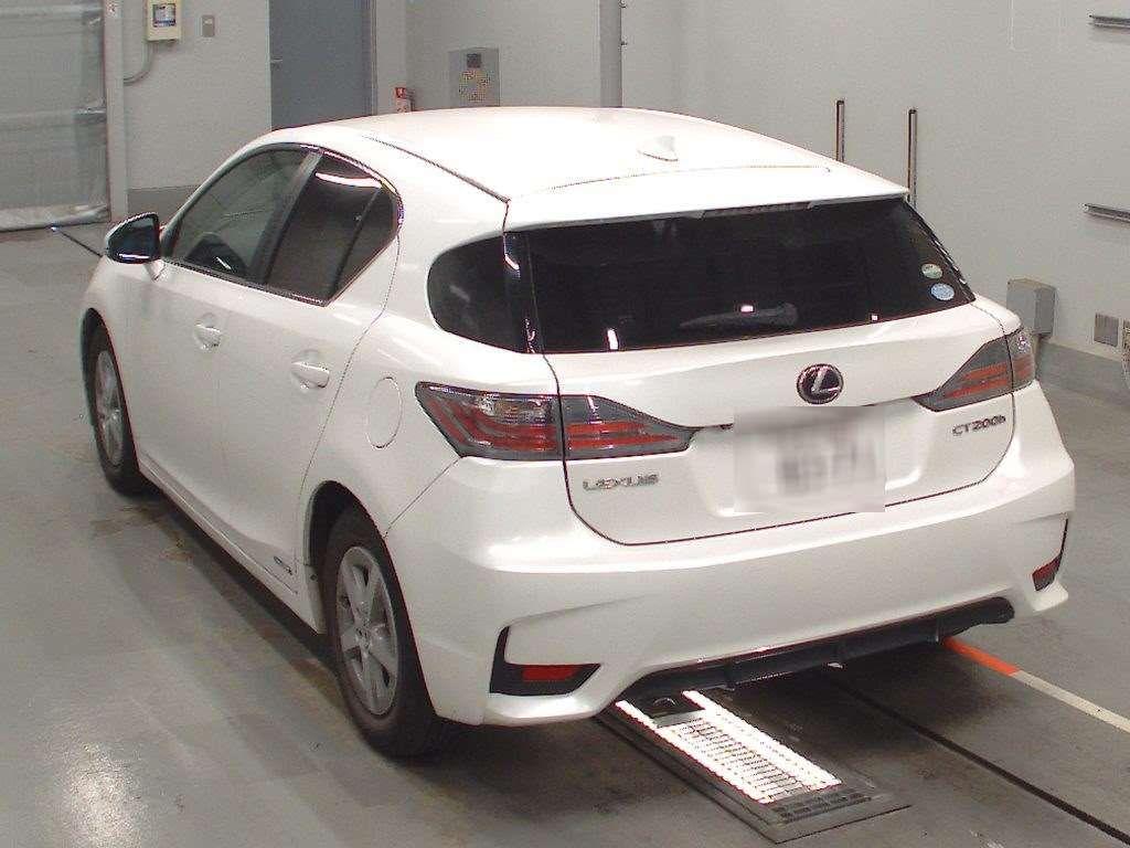 Lexus CT CT200H