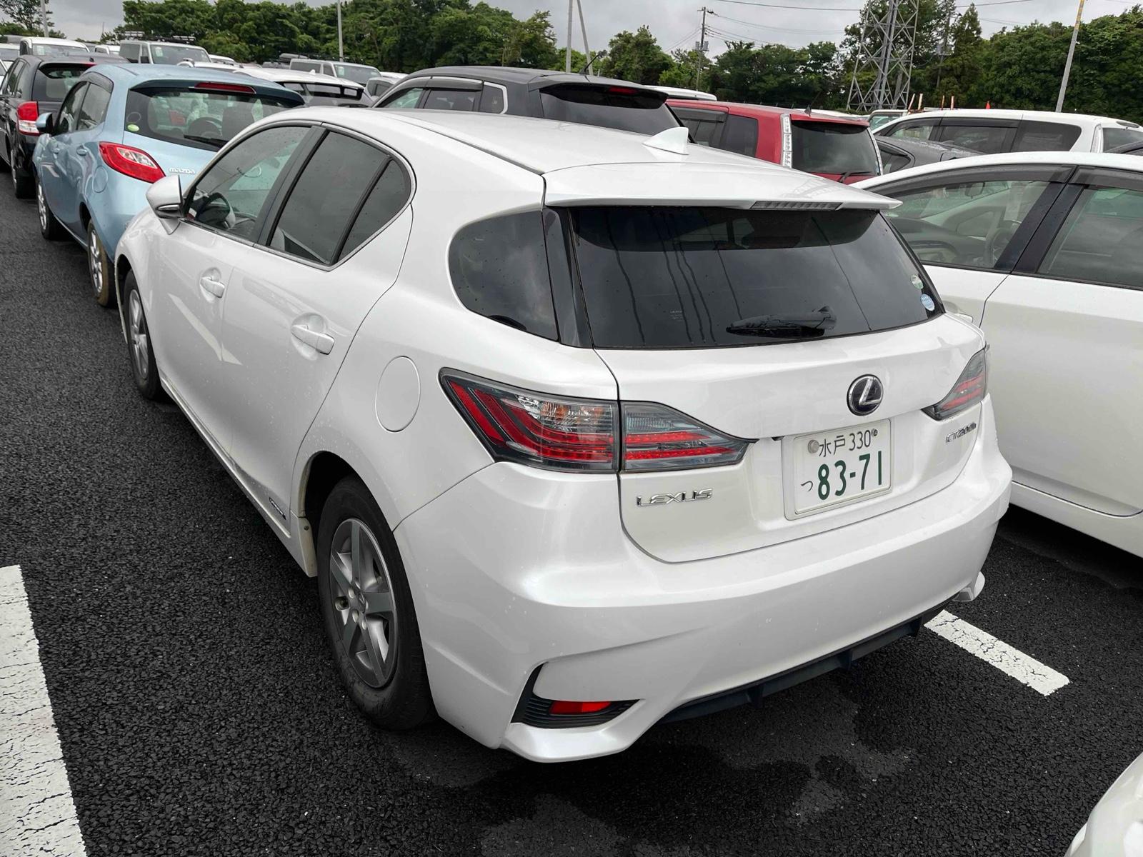 Lexus CT CT200H