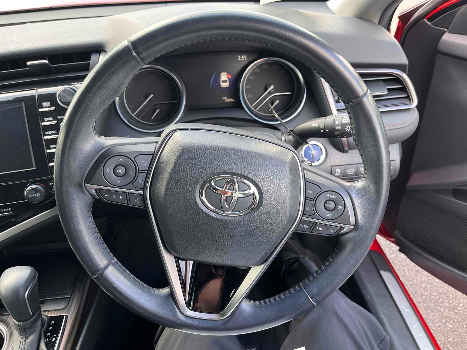 Toyota Camry HYBRID G LEATHER PACKAGE