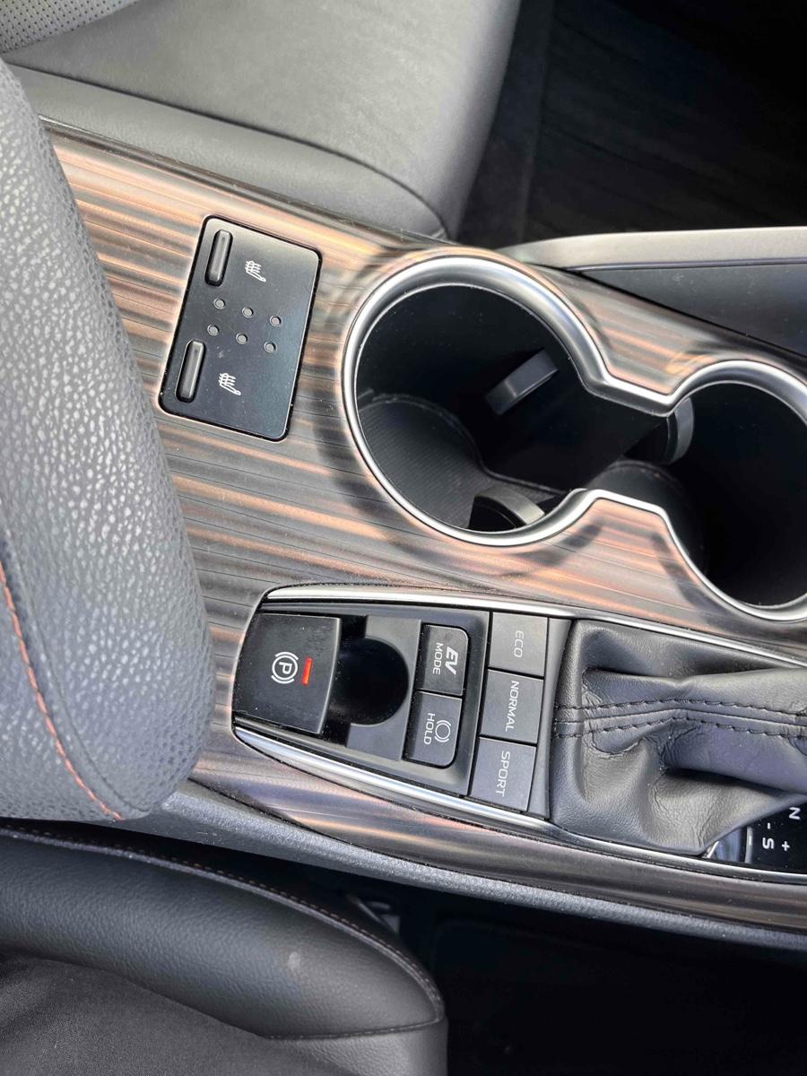 Toyota Camry HYBRID G LEATHER PACKAGE