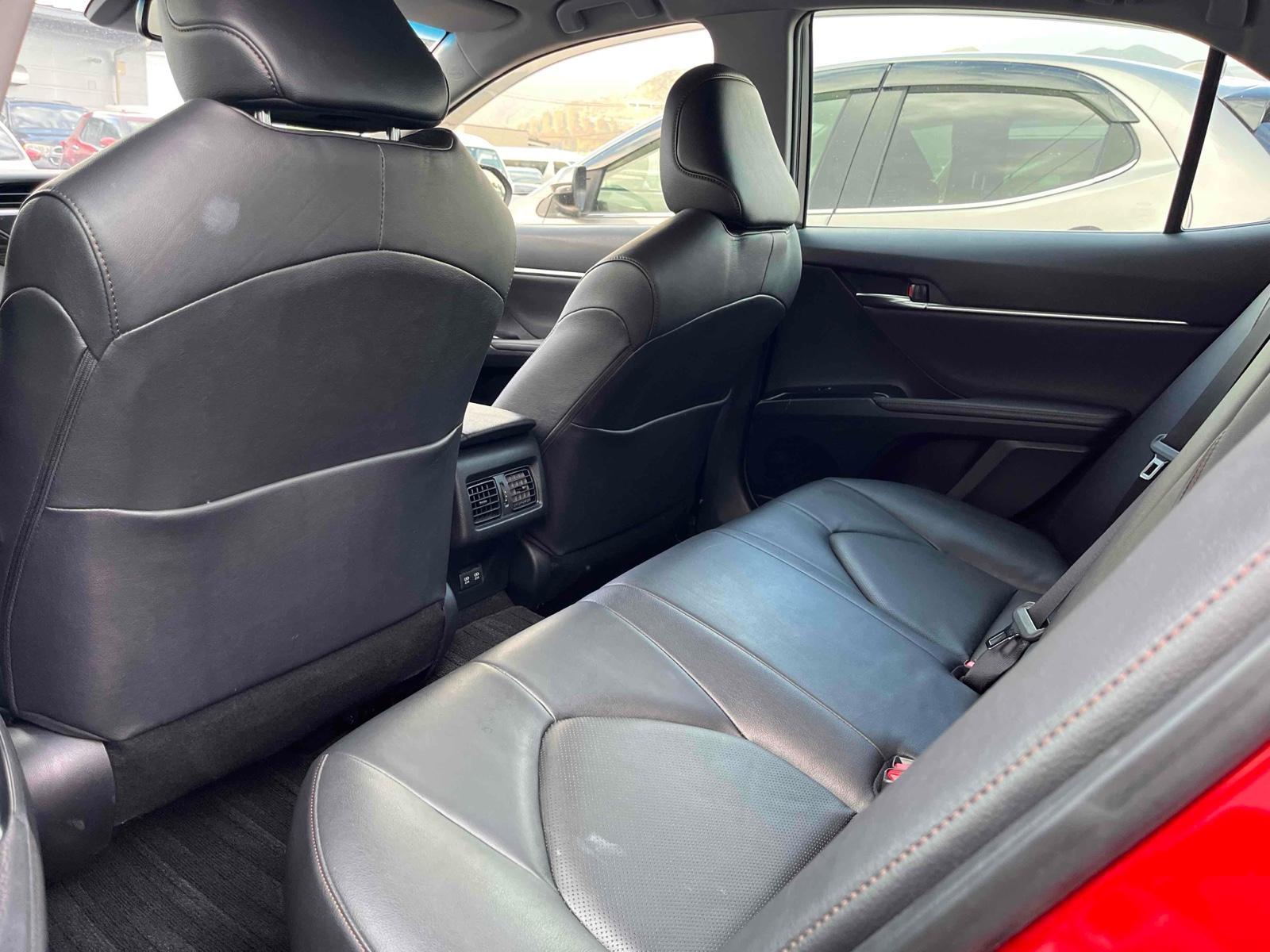 Toyota Camry HYBRID G LEATHER PACKAGE
