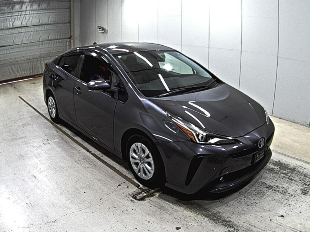 Toyota Prius S 4WD