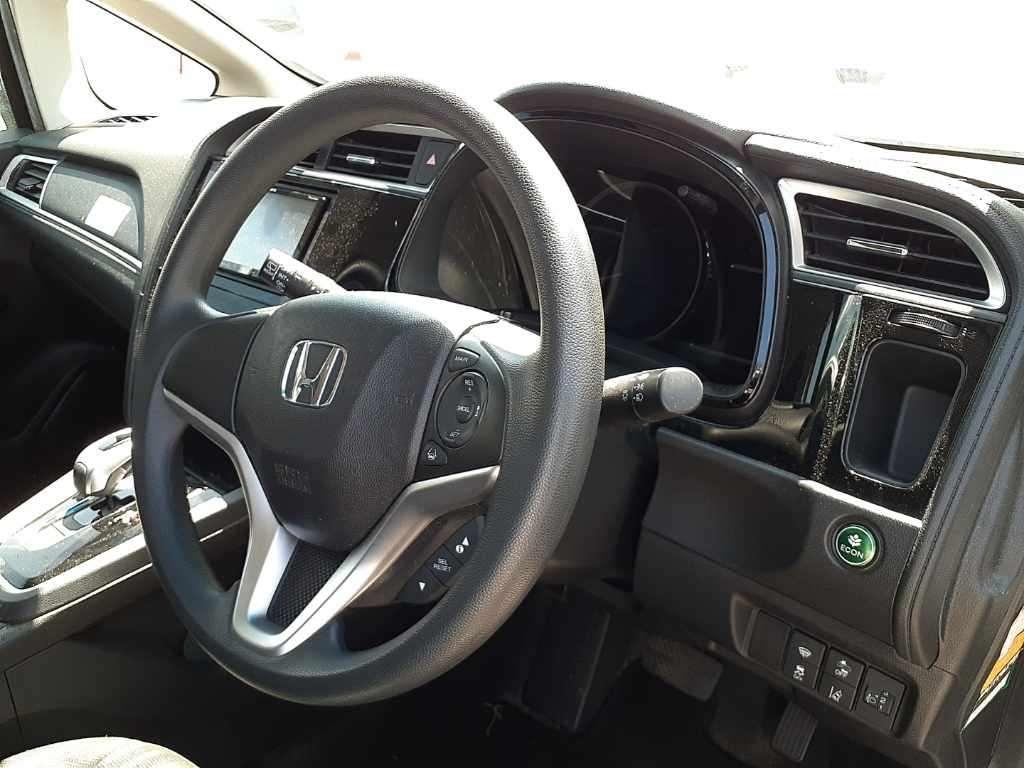 Honda Shuttle HYBRID HONDA SENSI4WD