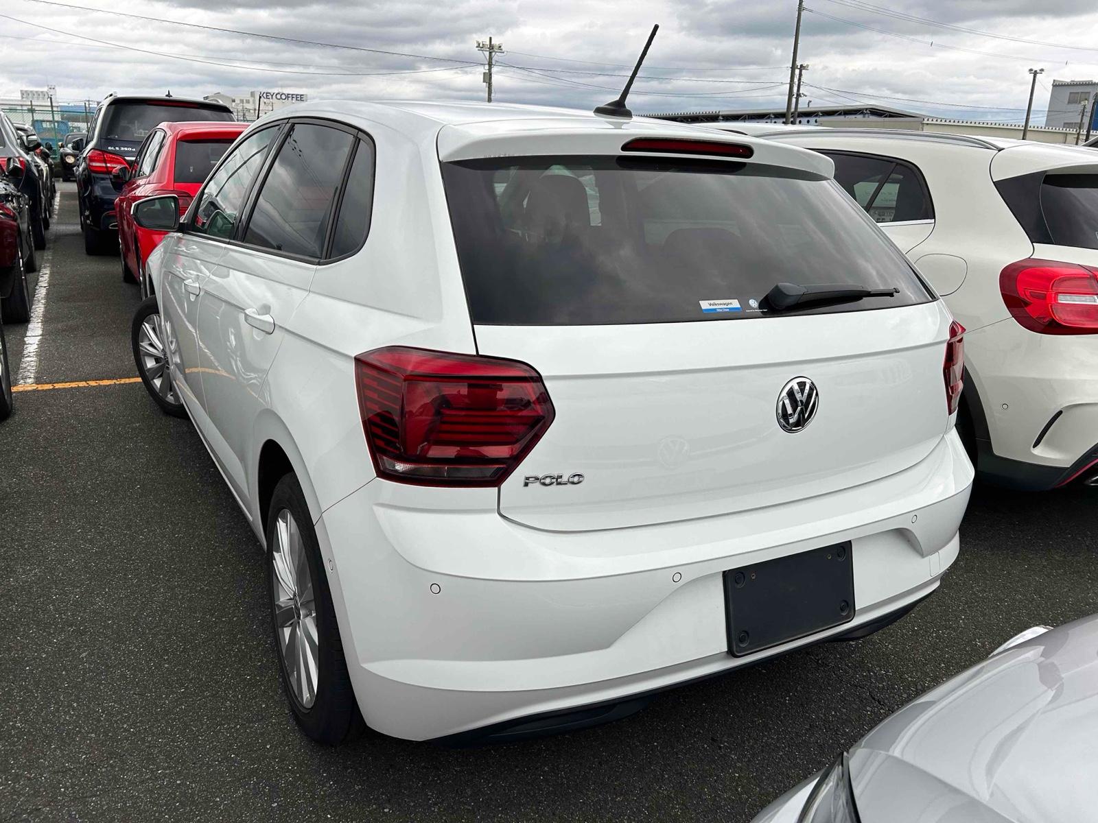 Volkswagen POLO 5D TSI HIGH LINE