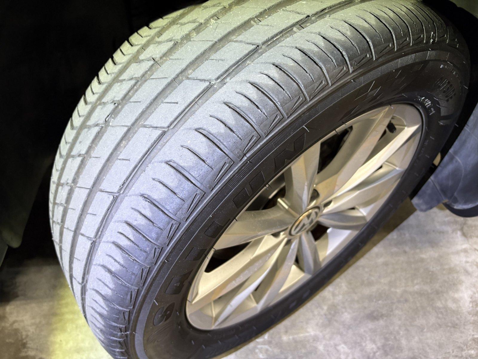 Volkswagen Tiguan LOUNGE EDITION