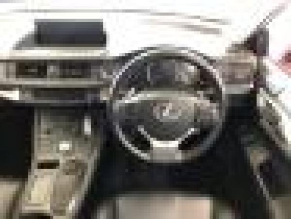 Lexus CT CT200H VERSION C