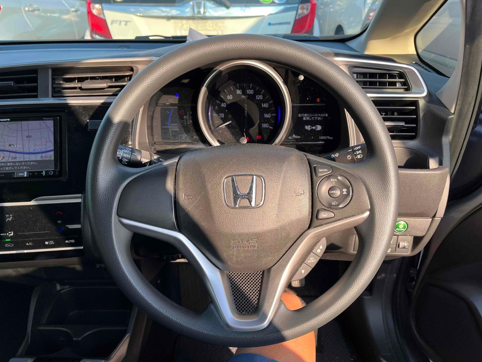 Honda Fit HYBRID F