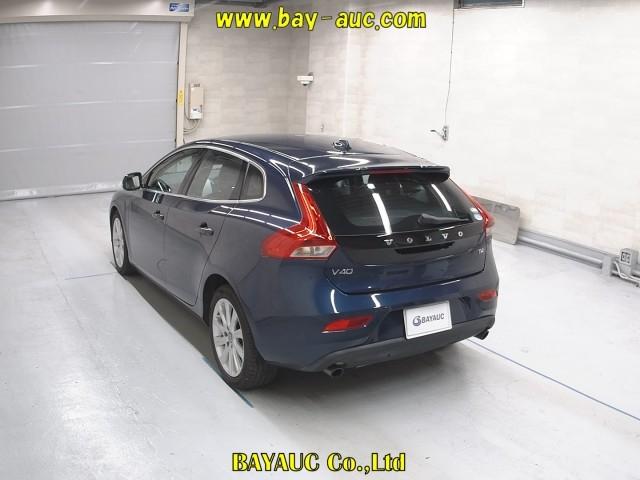 Volvo V40 T4 SE