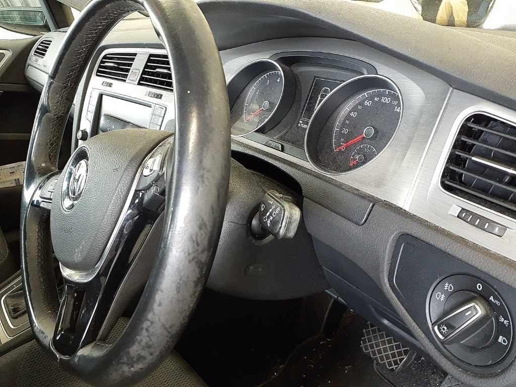 Volkswagen Golf TSI COMFORT LINE PREMIUM ED