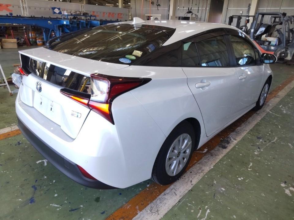 Toyota Prius 2WD