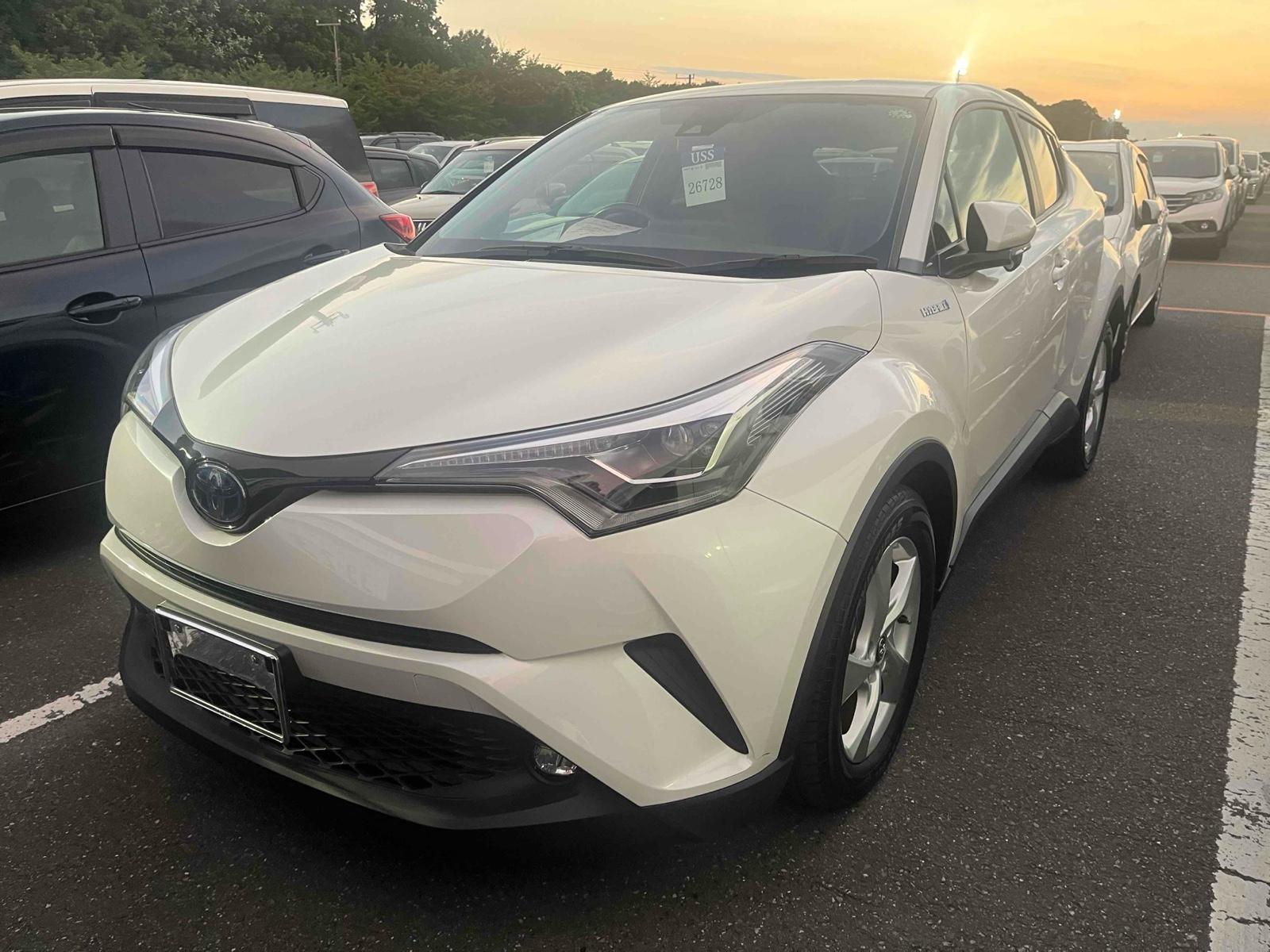 Toyota C-HR S LED PACKAGE