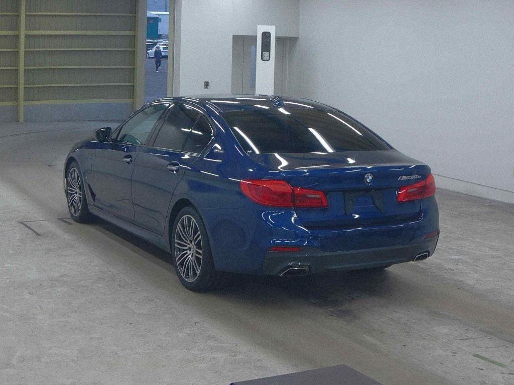 BMW 530 EM SPOILER IPAFO