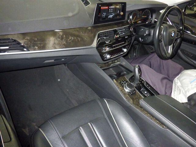 BMW 5 Series 4d 523D LUXURY