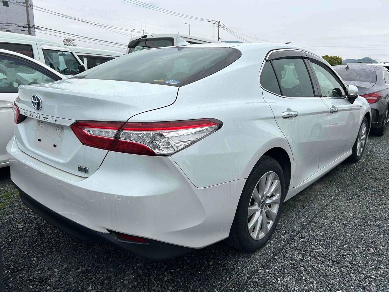 Toyota Camry 2WD