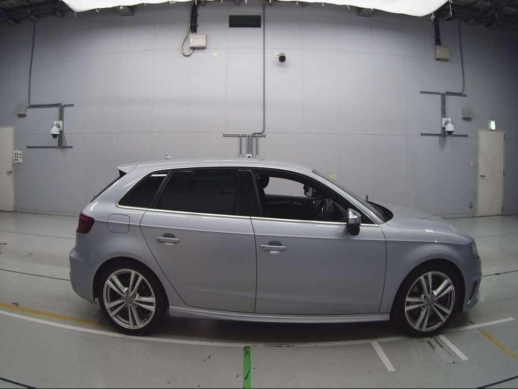 Audi S3 SPORTBACK 4WD