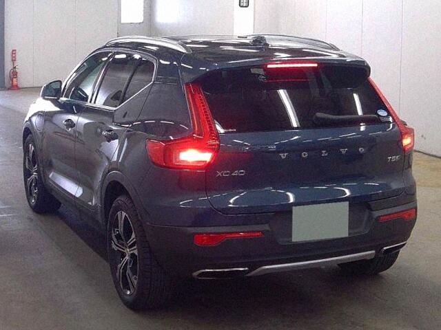 Volvo XC40 RECHARGE PLUG-IN HYBRID T5 INS