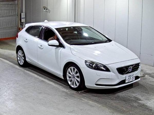 Volvo V40 T4 SE