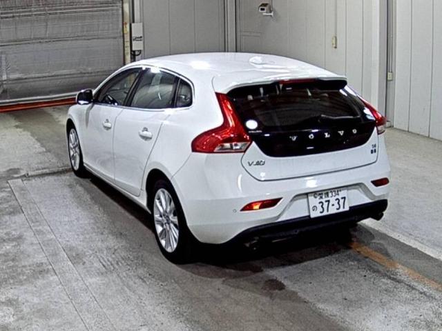 Volvo V40 T4 SE