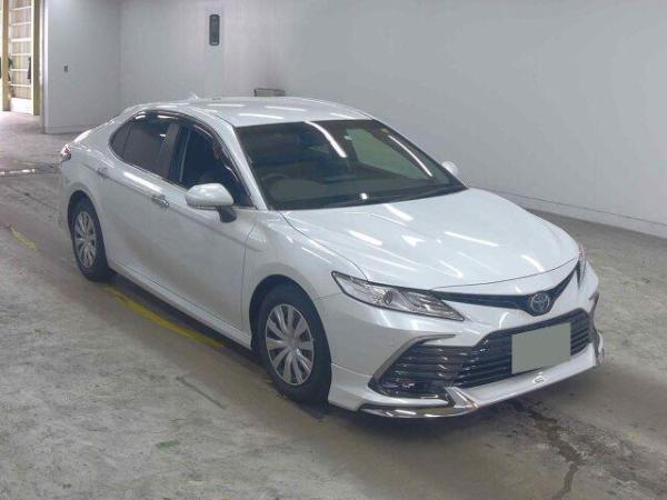 Toyota Camry 4d X
