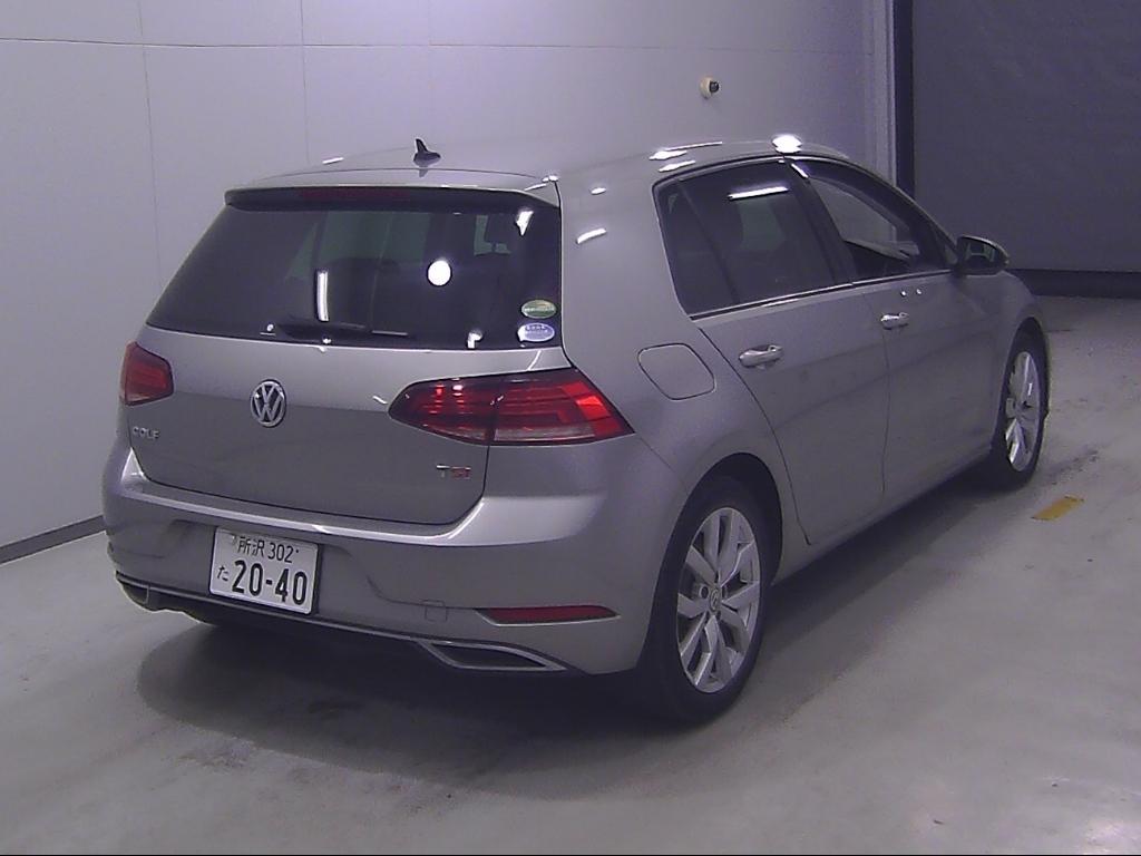 Volkswagen Golf TSI High Line