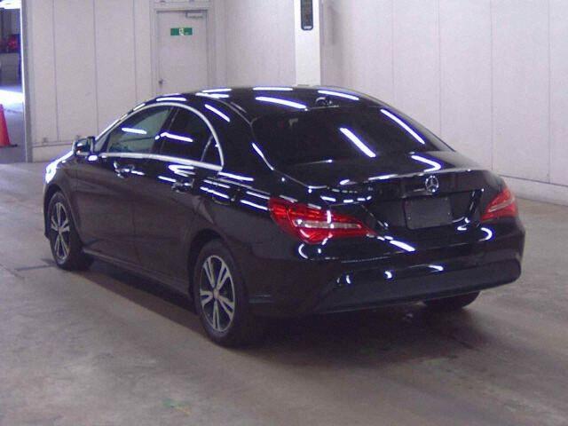Mercedes-Benz Cla-class CLA180